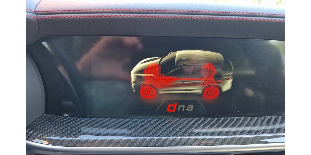 Alfa Romeo Stelvio Quadrifoglio Q4 63.569 km 46.800 &euro; Wilsdruff 01723