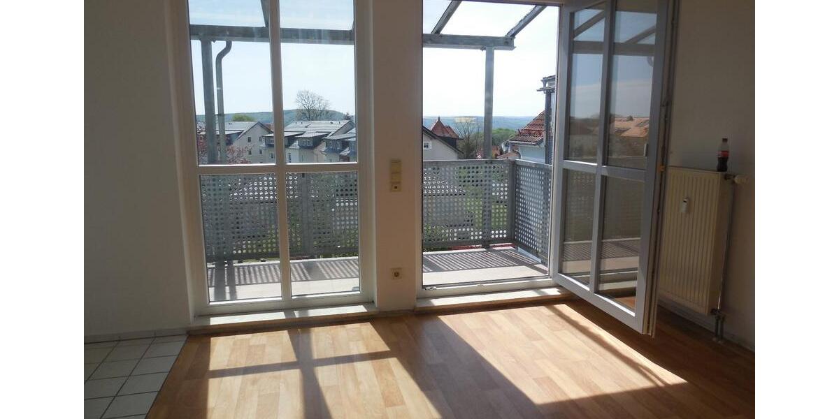 Dachgeschoßwohnung Freital - 1 Zimmer, 32 m&sup2;, 76.000&euro; | Angebot:26490827