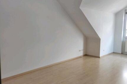 Wohnung Wilsdruff - 3 Zimmer, 77 m&sup2;, 604&euro; | Angebot:24854276