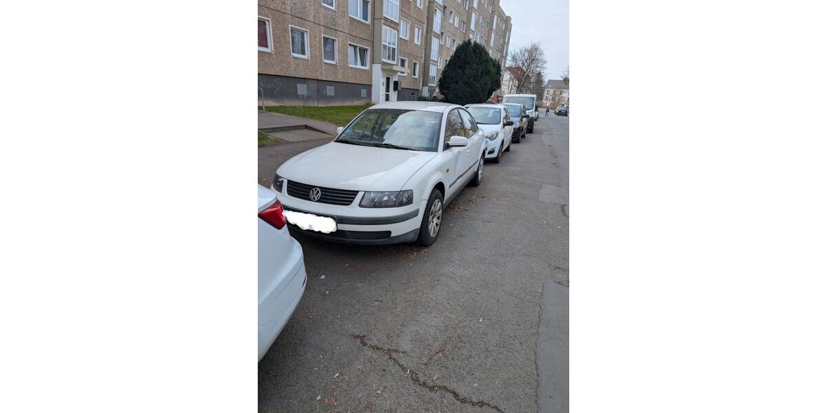 VW Passat 145.000 km 800 &euro; Dresden 01237