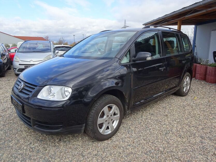 VW Touran 293.626 km 1.500 € Dresden 01219