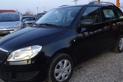 Skoda Fabia 258.500 km 2.500 &euro; Dresden 01219