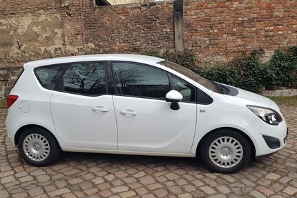 Opel Meriva 128.000 km 5.400 &euro; Dresden 01099