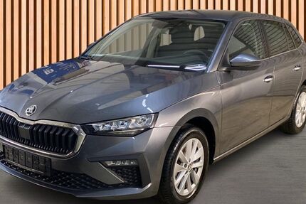 Skoda Scala 9.674 km 22.880 &euro; Dresden 01328
