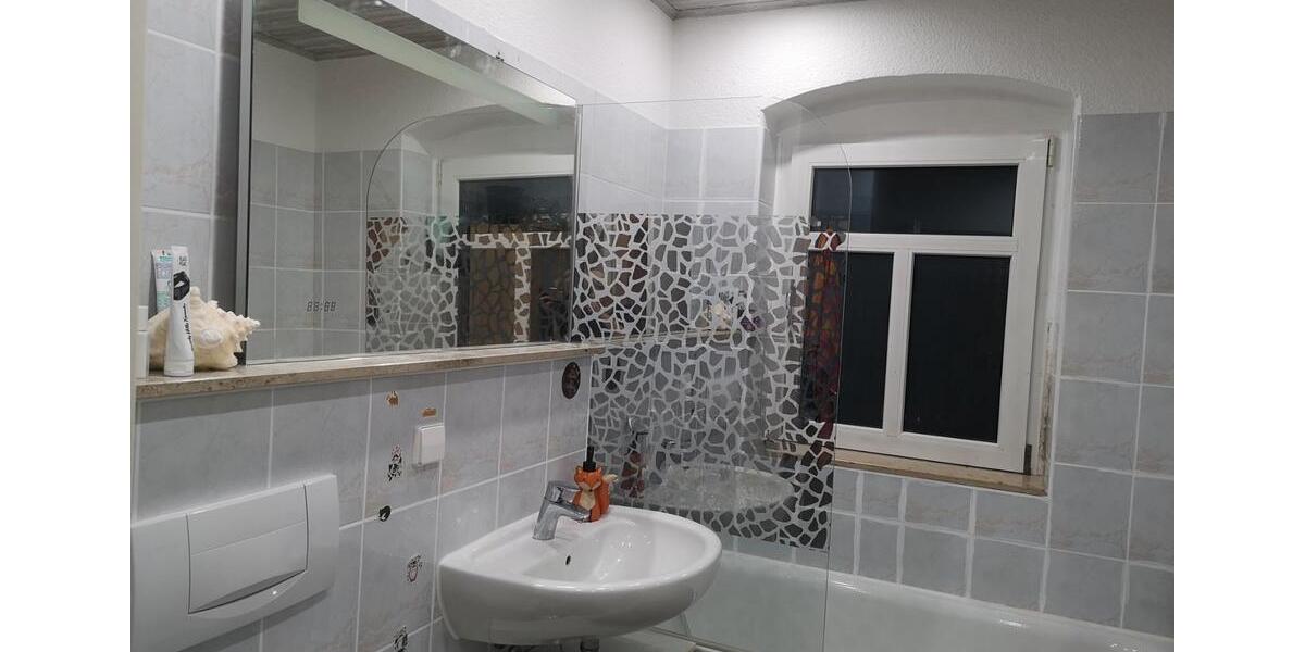 Dachgeschoßwohnung Dresden Neustadt - 2 Zimmer, 53 m&sup2;, 185.000&euro; | Angebot:26631947