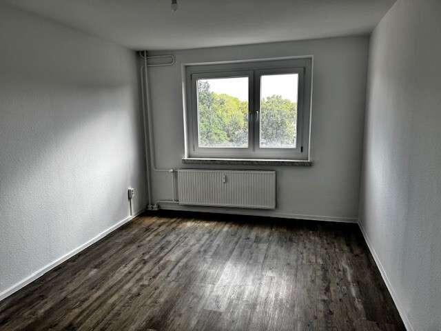 Etagenwohnung Dresden Blasewitz - 33 Zimmer, 79 m&sup2;, 750&euro; | Angebot:26165754