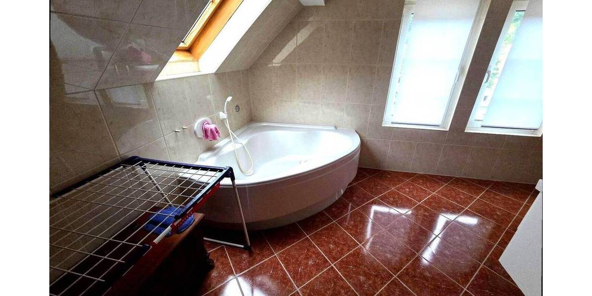 Einfamilienhaus Pirna - 6 Zimmer, 187 m&sup2;, 1.650&euro; | Angebot:26364498