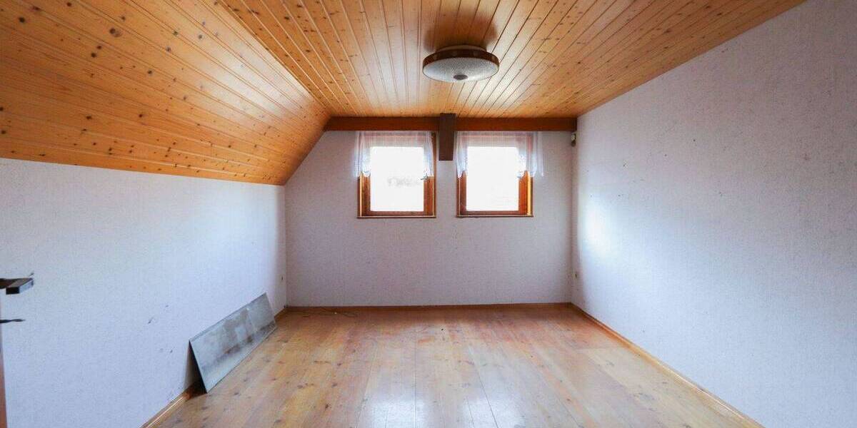 Einfamilienhaus Dresden Cossebaude - 5 Zimmer, 100 m&sup2;, 199.000&euro; | Angebot:26156459