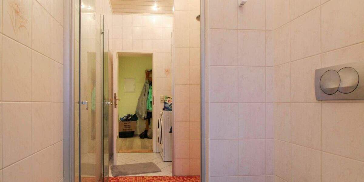 Voll vermietetes Mehrfamilienhaus in attraktiver Lage von Trachenberge 2 zimmer