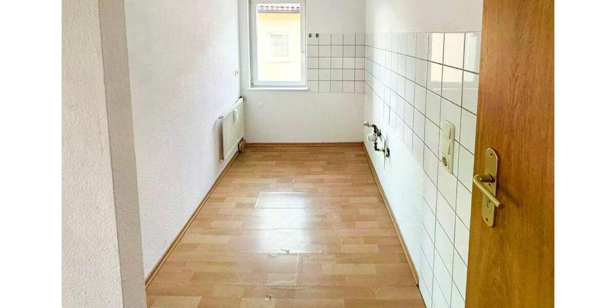 Etagenwohnung Freital - 2 Zimmer, 38 m&sup2;, 370&euro; | Angebot:25813892