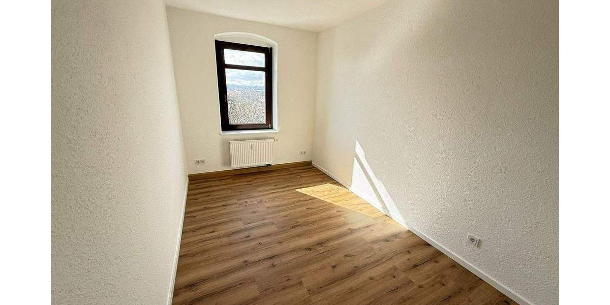 Etagenwohnung Dresden Friedrichstadt - 3 Zimmer, 67 m&sup2;, 785&euro; | Angebot:25784607