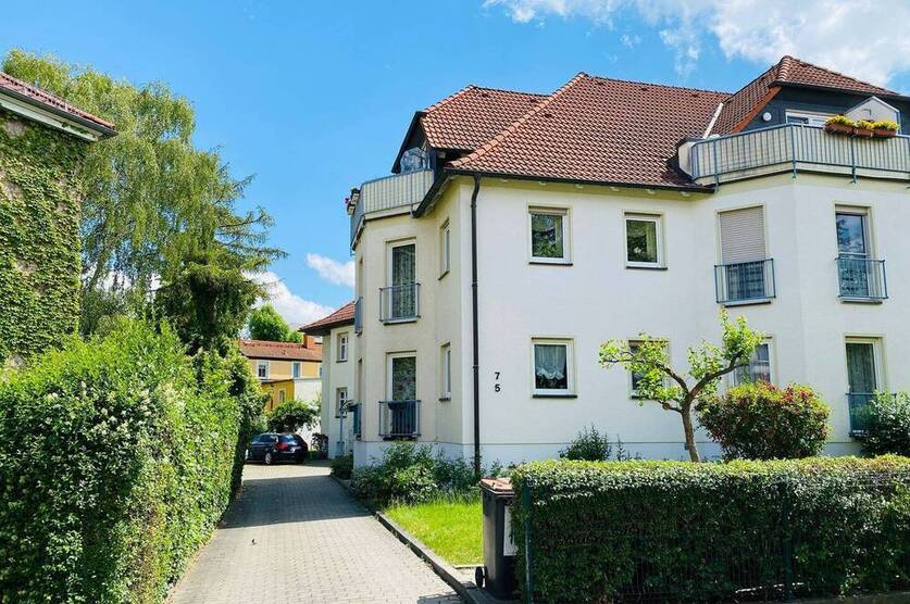 Sanierte 2-Raum-Wohnung im Dachgeschoss