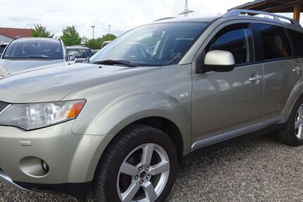 Mitsubishi Outlander 160.278 km 3.900 &euro; Dresden 01219