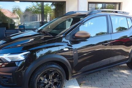 Dacia Sandero 20.200 km 16.790 &euro; Dresden 01217