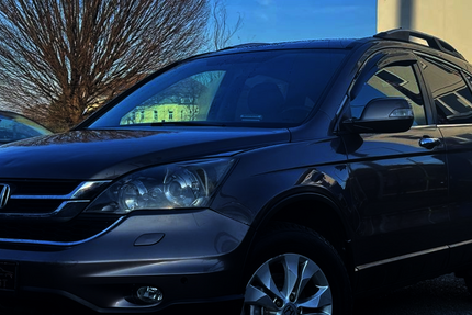 Honda CR-V 163.000 km 8.999 &euro; Dresden 01159