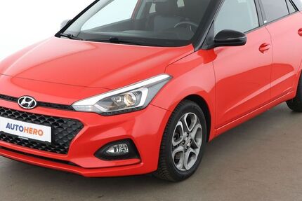 Hyundai i20 37.408 km 15.710 &euro; Dresden 01187