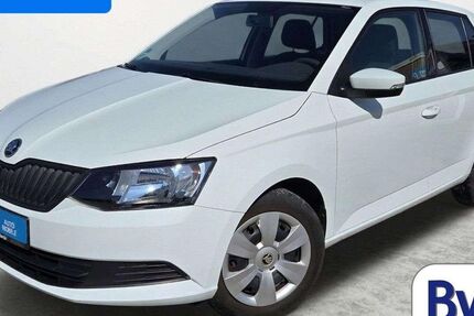 Skoda Fabia 24.418 km 10.690 &euro; Dresden 01237