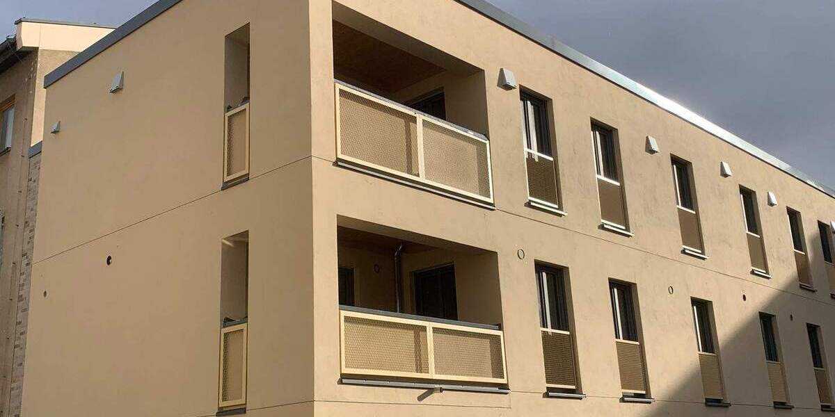 Etagenwohnung Dresden Äußere Neustadt - 3 Zimmer, 94 m&sup2;, 1.500&euro; | Angebot:25818456