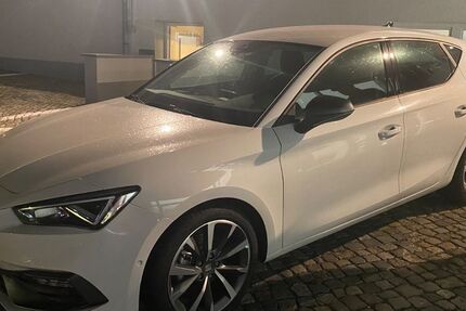 Seat Leon 44.000 km 19.900 &euro; Wilsdruff 01723