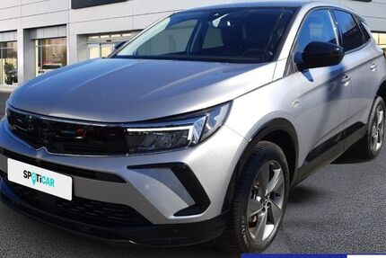 Opel Grandland (X) 21.389 km 18.430 &euro; Dresden 01237