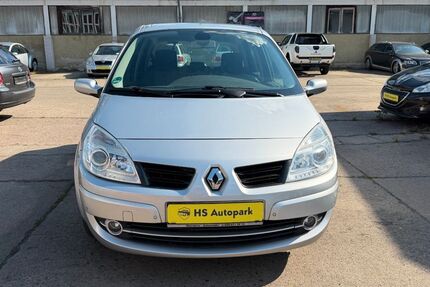 Renault Scenic 122.439 km 2.990 &euro; Dresden 01159