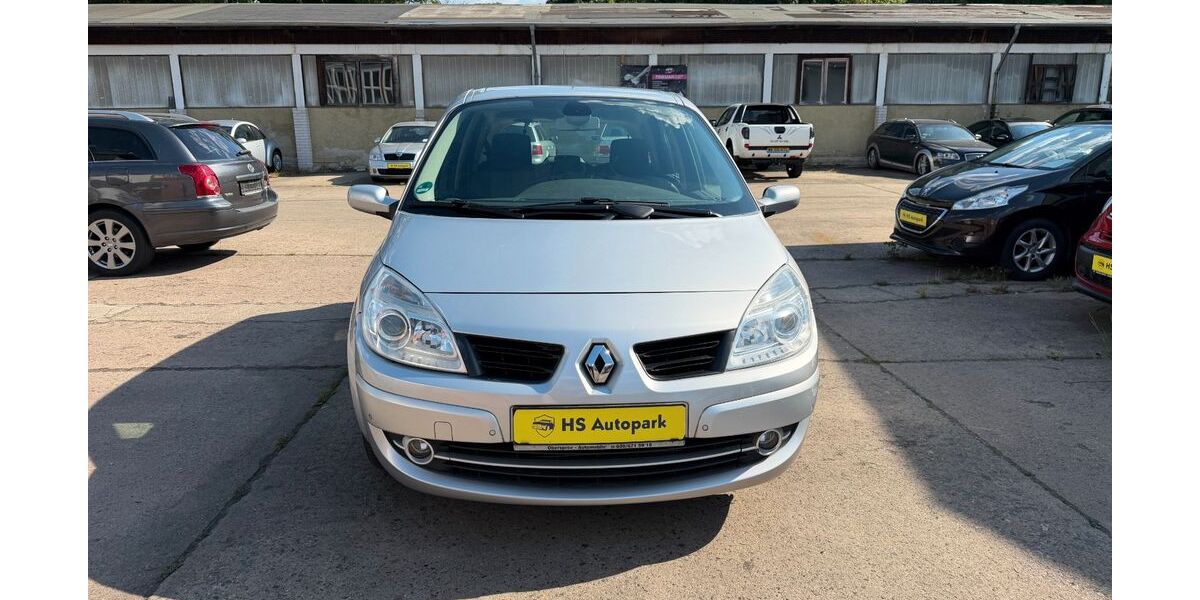 Renault Scenic 122.439 km 2.990 &euro; Dresden 01159