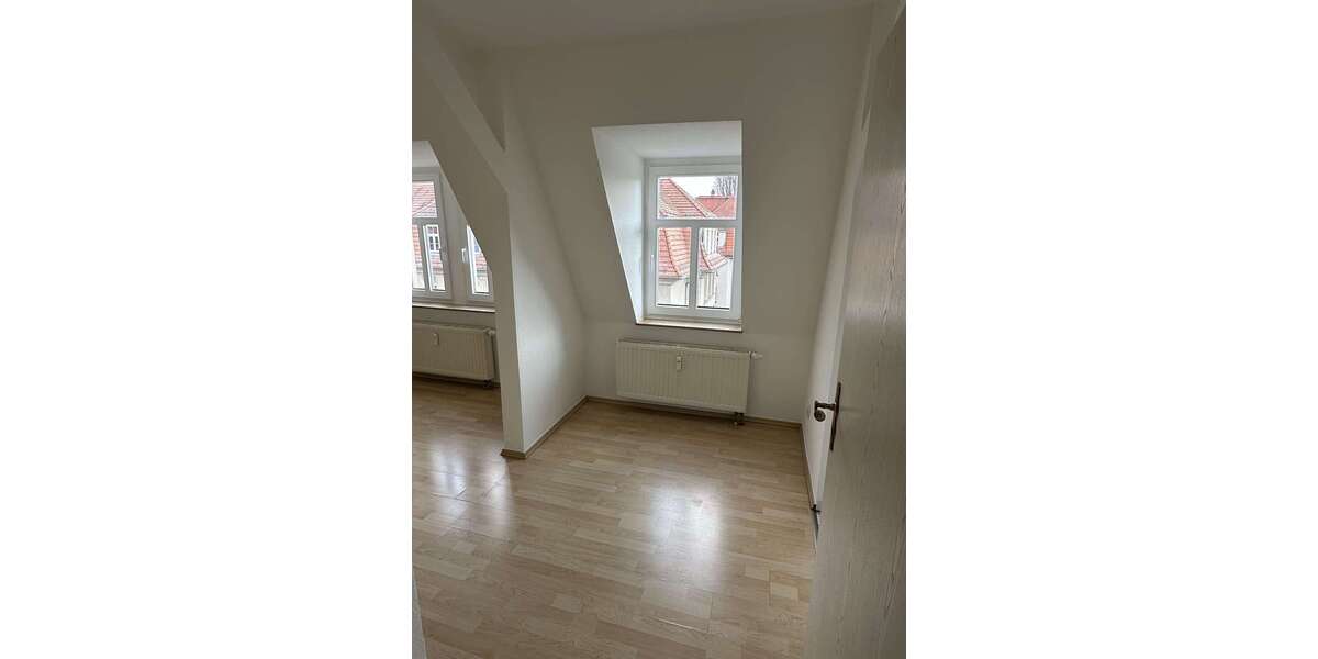 Etagenwohnung Dresden Trachenberge - 1 Zimmer, 34 m&sup2;, 273&euro; | Angebot:25822108