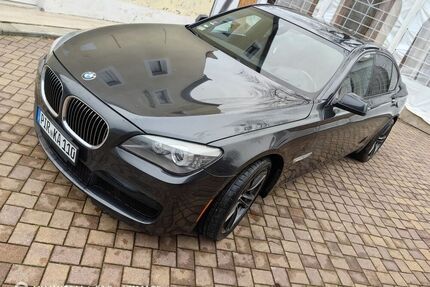 BMW 750