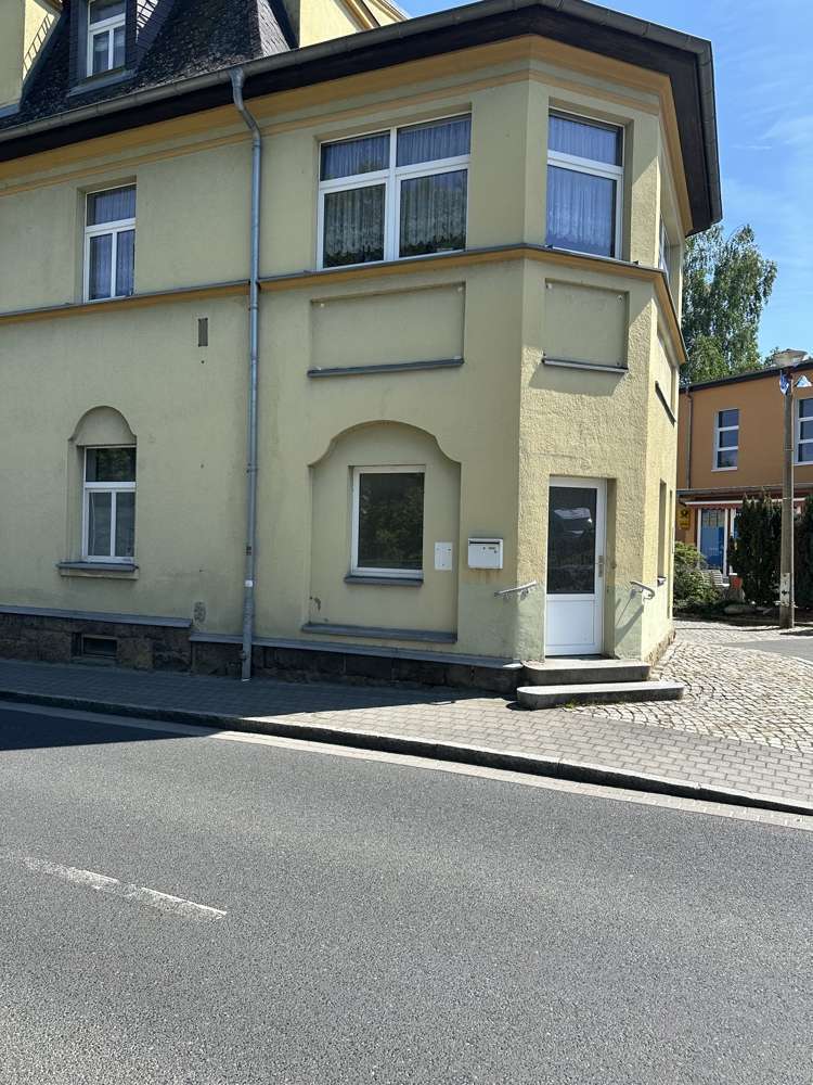 Büro in Freital 225 € 35.3 m²