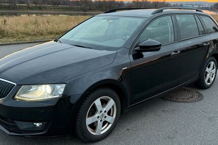 Skoda Octavia 243.700 km 7.100 &euro; Dresden 01139