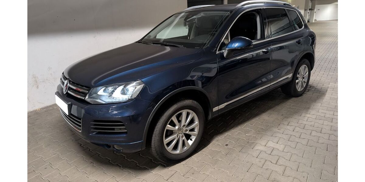 VW Touareg 218.900 km 12.900 &euro; Meißen 01662