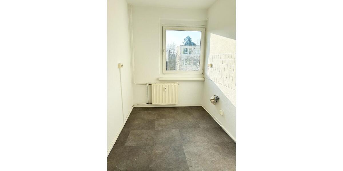 Etagenwohnung Dresden Prohlis - 3 Zimmer, 66 m&sup2;, 598&euro; | Angebot:26564877
