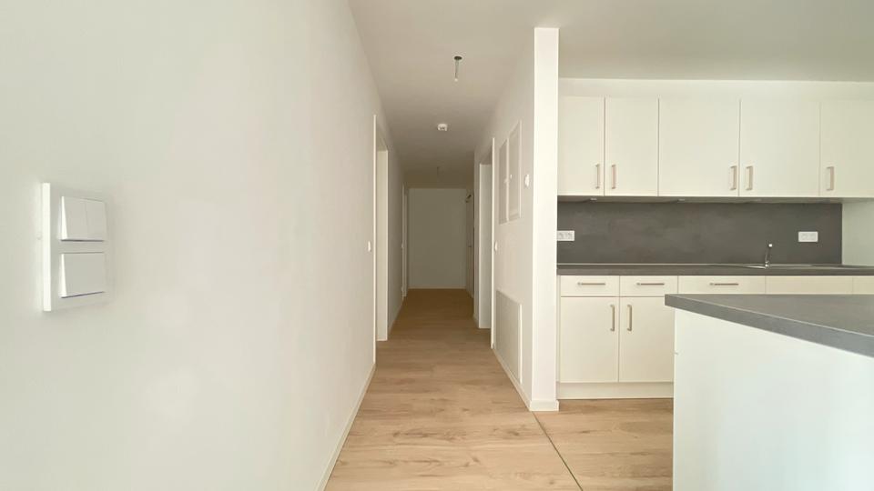 Etagenwohnung Dresden Neustadt - 3 Zimmer, 73 m&sup2;, 1.055&euro; | Angebot:25254318