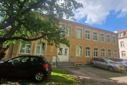 Wohnung zum Mieten in Dresden 430 € 61.03 m²