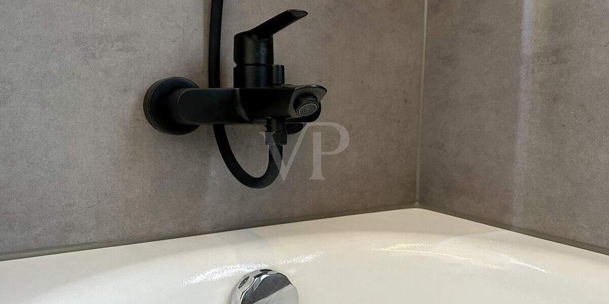 Bezugsfreie, hochwertig modernisierte 3-Raumwohnung mit Terrasse im eigenen Garten in Dresden-Cotta 3 zimmer