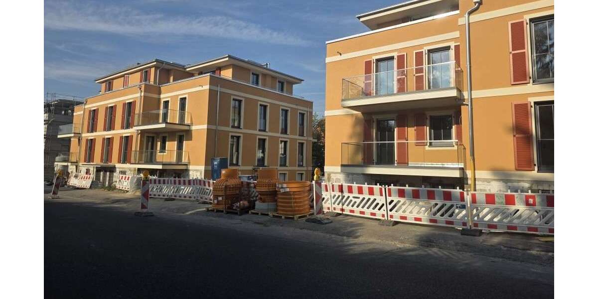 Etagenwohnung Dresden Prohlis - 3 Zimmer, 75 m&sup2;, 1.265&euro; | Angebot:27021407