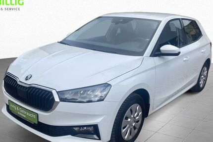 Skoda Fabia 6.053 km 16.577 &euro; Dresden 01127