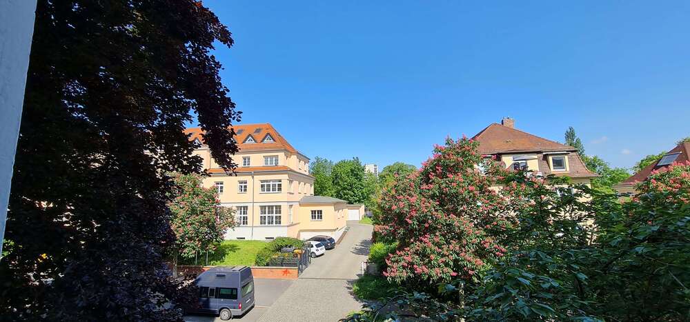 Etagenwohnung Dresden Prohlis - 4 Zimmer, 95 m&sup2;, 1.399&euro; | Angebot:27152336