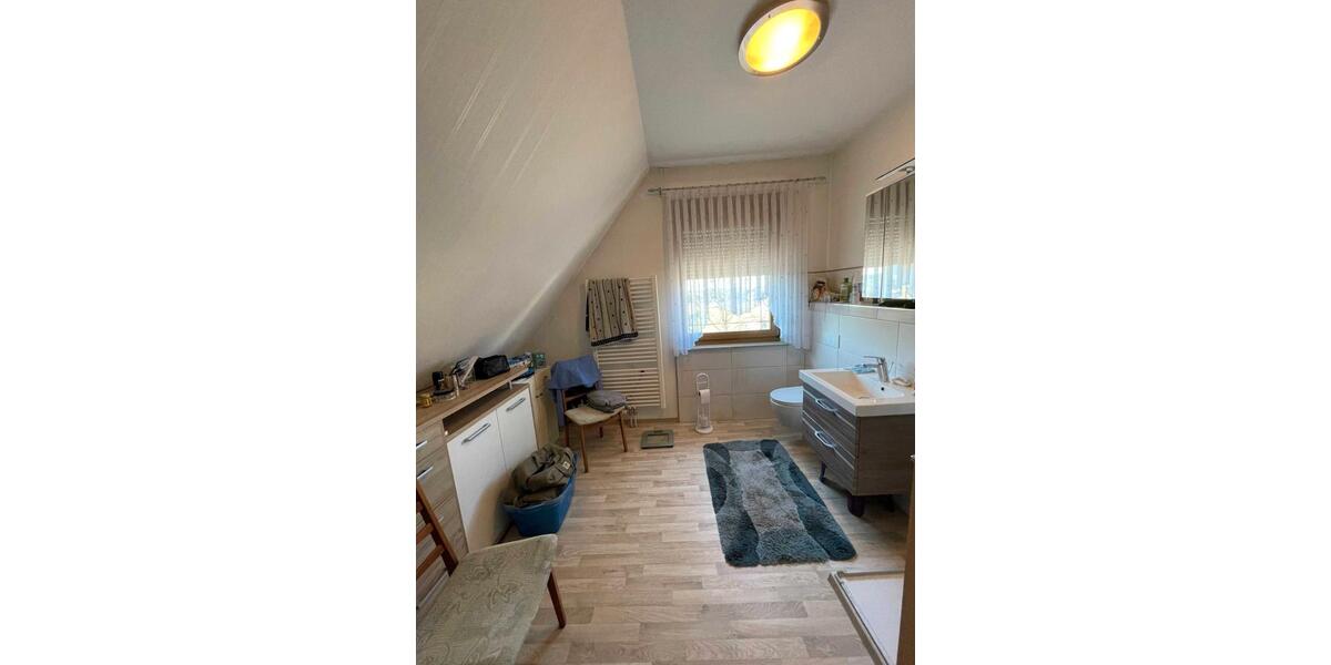 Einfamilienhaus Ebersbach - 5 Zimmer, 180 m&sup2;, 296.000&euro; | Angebot:25992594