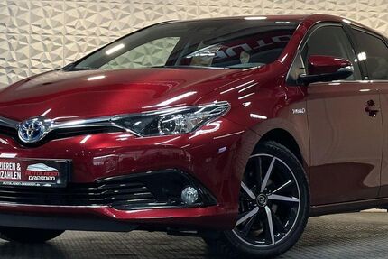 Toyota Auris 26.247 km 16.999 &euro; Heidenau 01809