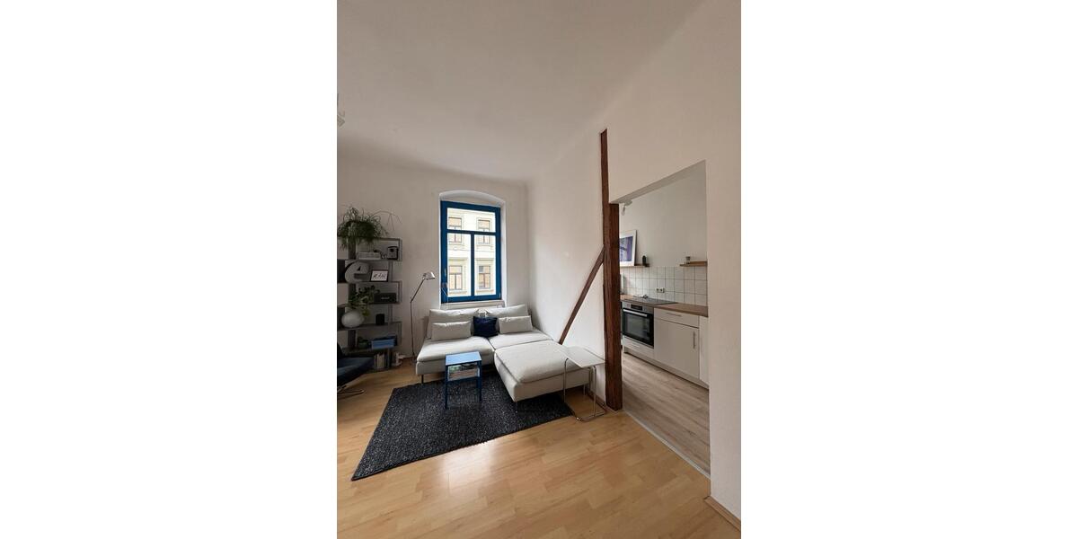 Etagenwohnung Dresden Neustadt - 2 Zimmer, 63 m&sup2;, 995&euro; | Angebot:26150208
