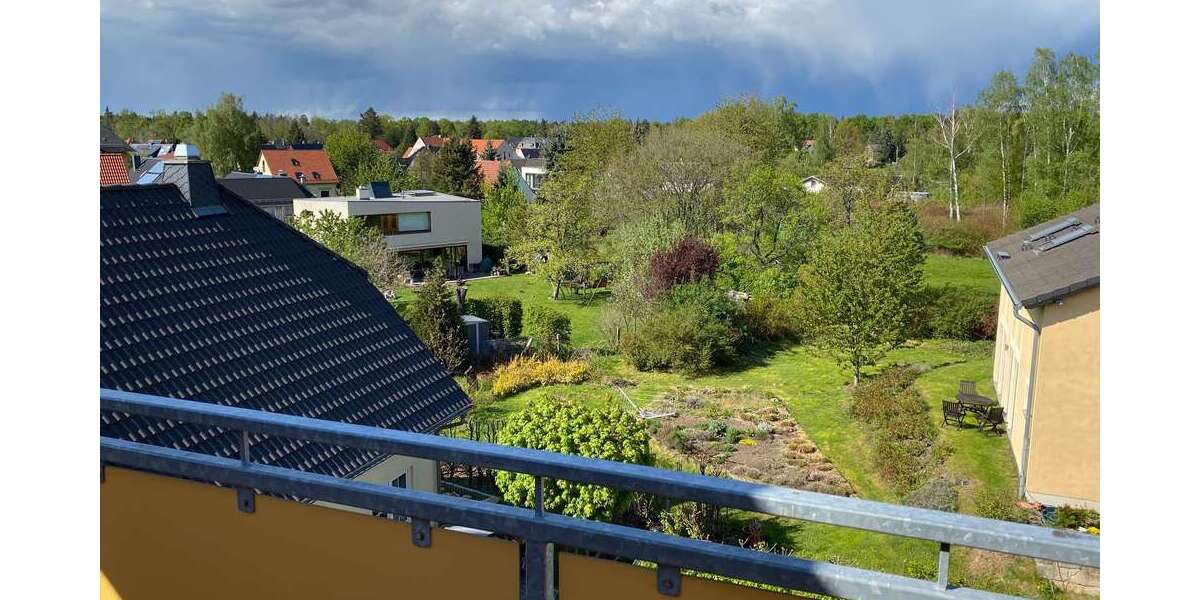 Etagenwohnung Dresden Loschwitz - 3 Zimmer, 100 m&sup2;, 880&euro; | Angebot:26080705