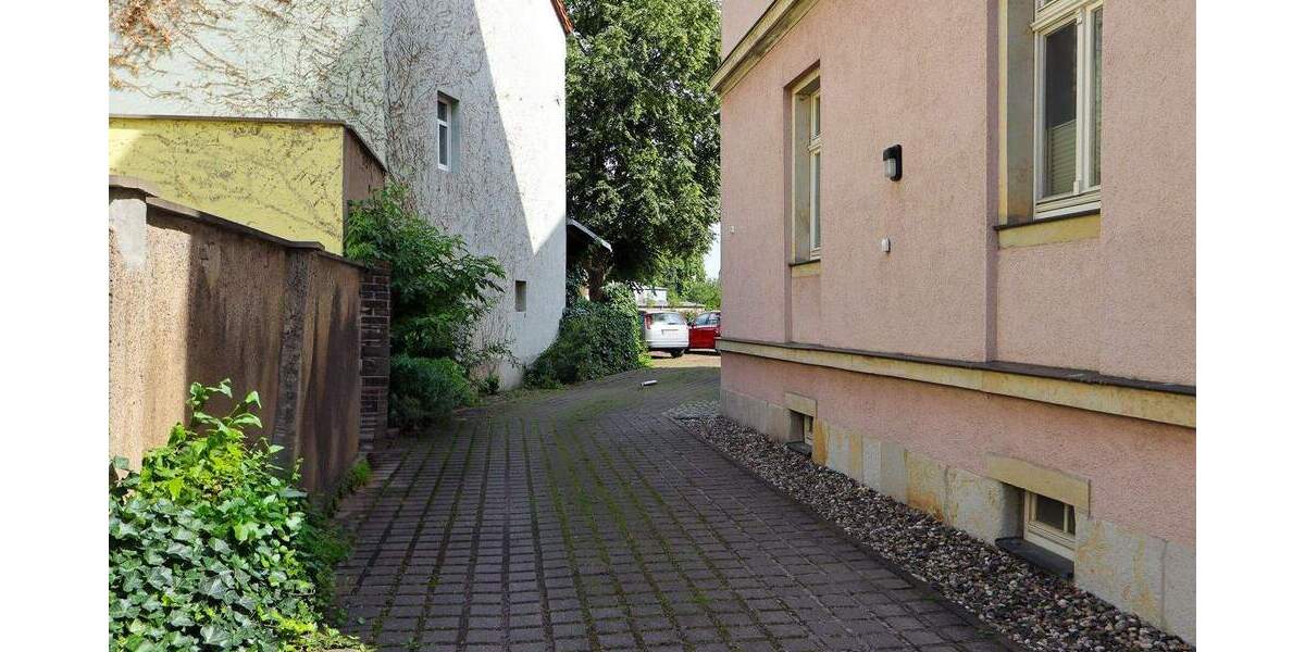 Etagenwohnung Dresden Cotta - 2 Zimmer, 77 m&sup2;, 149.900&euro; | Angebot:25682401