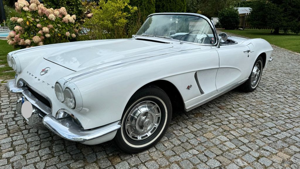 Corvette C1 98.200 km 82.500 &euro; Lichtenberg 01896