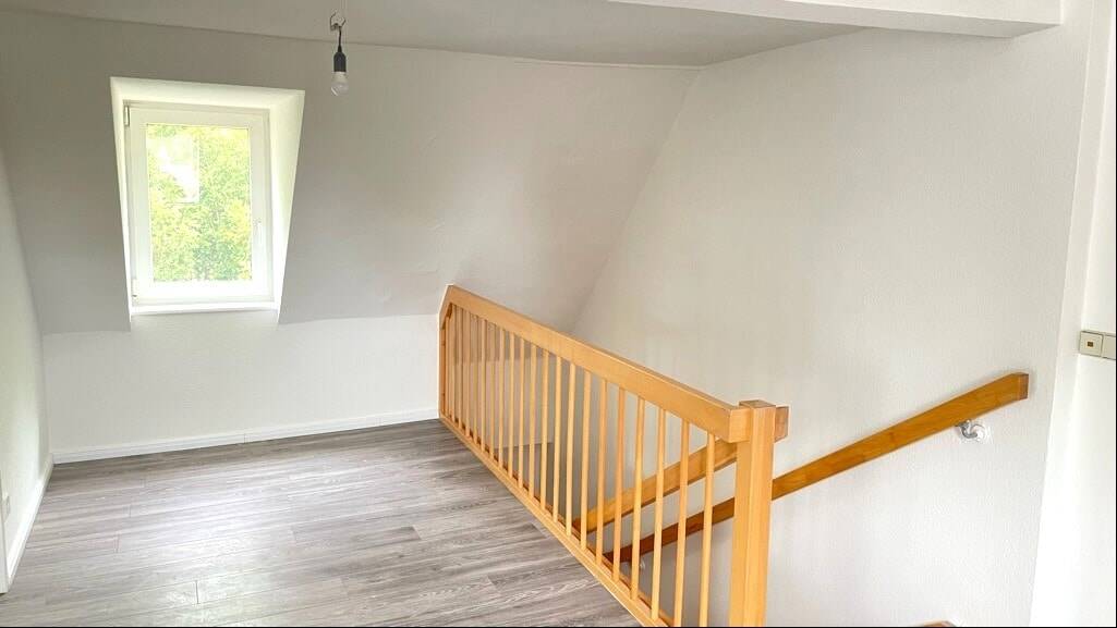 Etagenwohnung Dresden Loschwitz/Wachwitz - 2 Zimmer, 70 m&sup2;, 580&euro; | Angebot:26585410