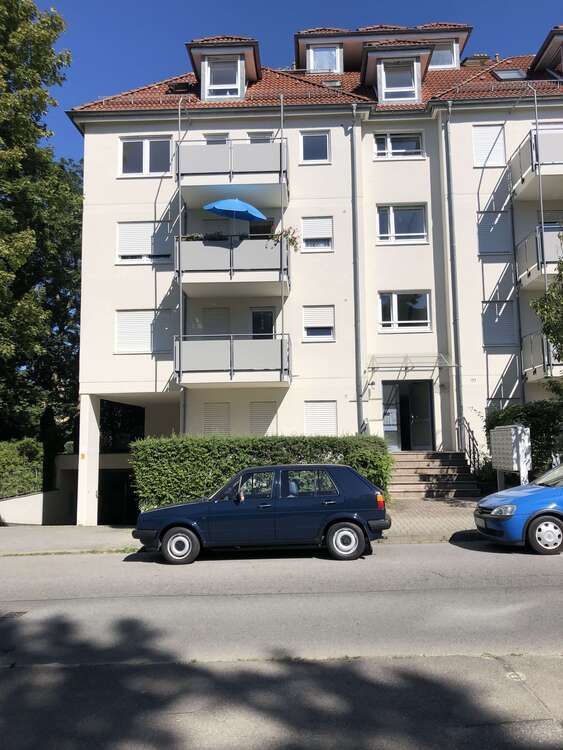 Wohnung zum Mieten in Dresden 415 € 55.11 m²