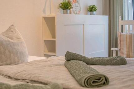 Wohnung Ebersbach - 2 Zimmer, 52 m&sup2;, 830&euro; | Angebot:25806535