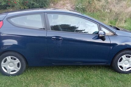 Ford Fiesta 135.000 km 3.500 &euro; Dresden 01109