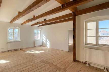 Wohnung Dippoldiswalde - 3 Zimmer, 92 m&sup2;, 921&euro; | Angebot:26658676