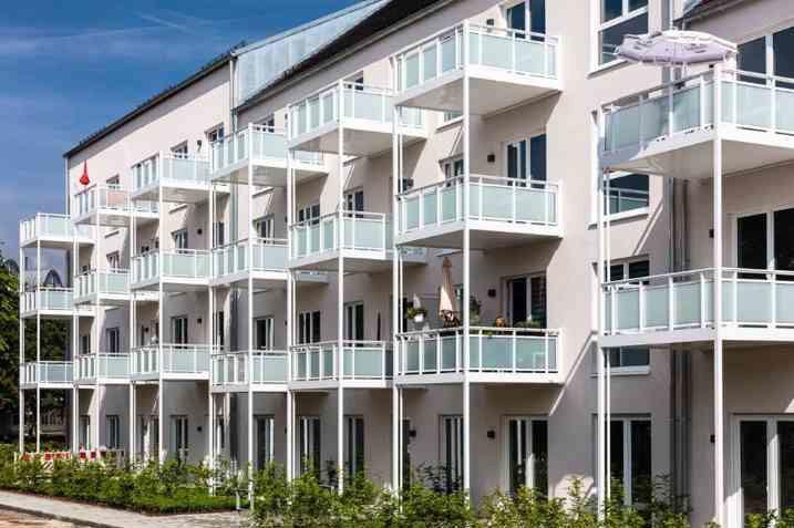 Etagenwohnung Dresden Blasewitz - 4 Zimmer, 100 m&sup2;, 900&euro; | Angebot:25366577